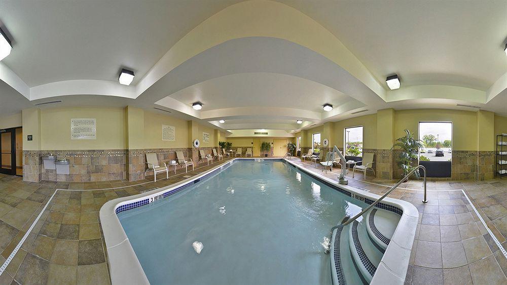 Hampton Inn Utica Eksteriør bilde