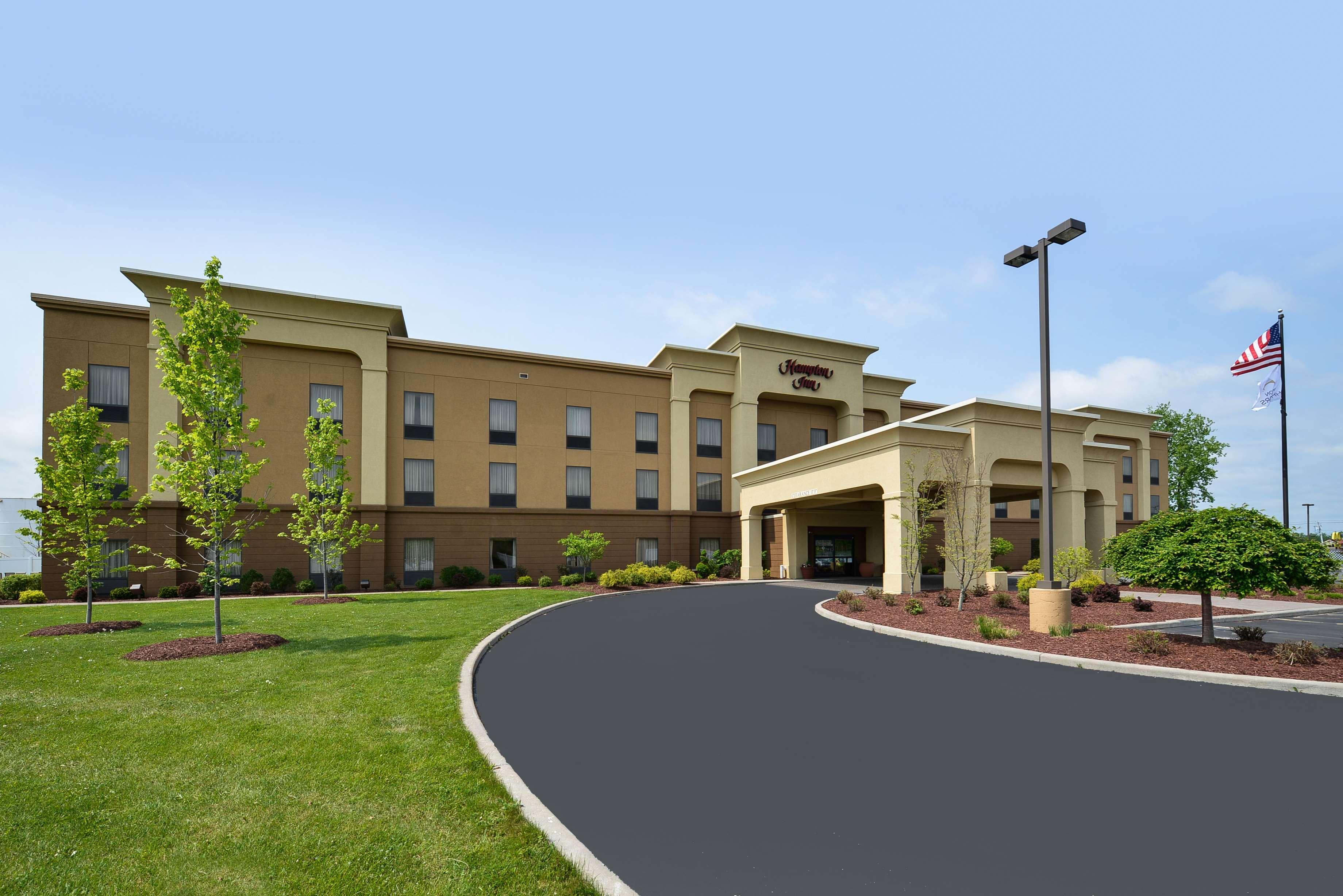 Hampton Inn Utica Eksteriør bilde