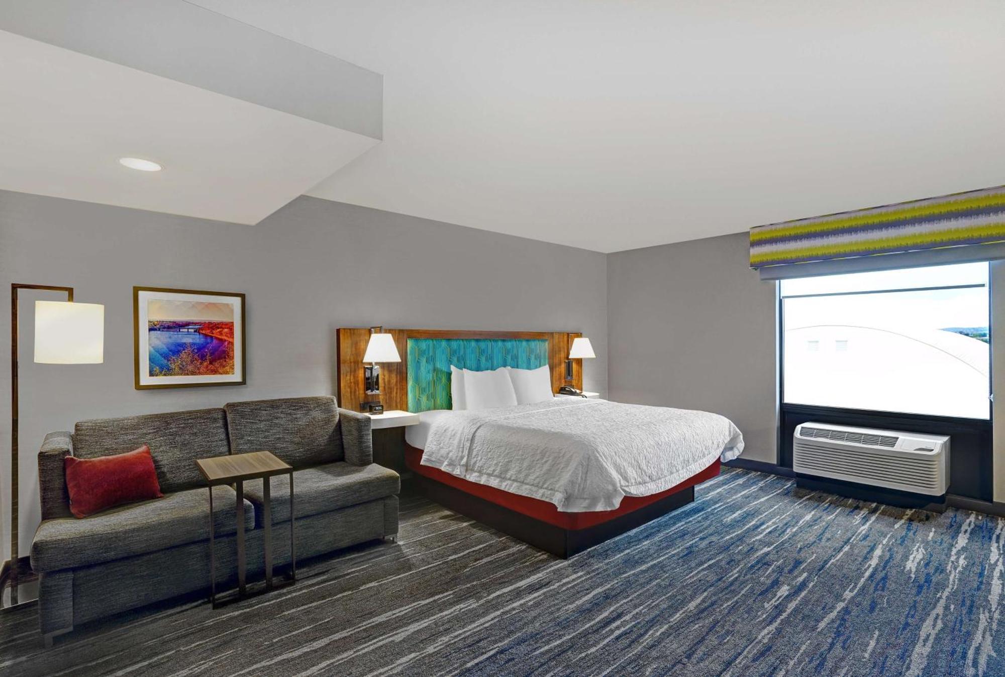 Hampton Inn Utica Eksteriør bilde