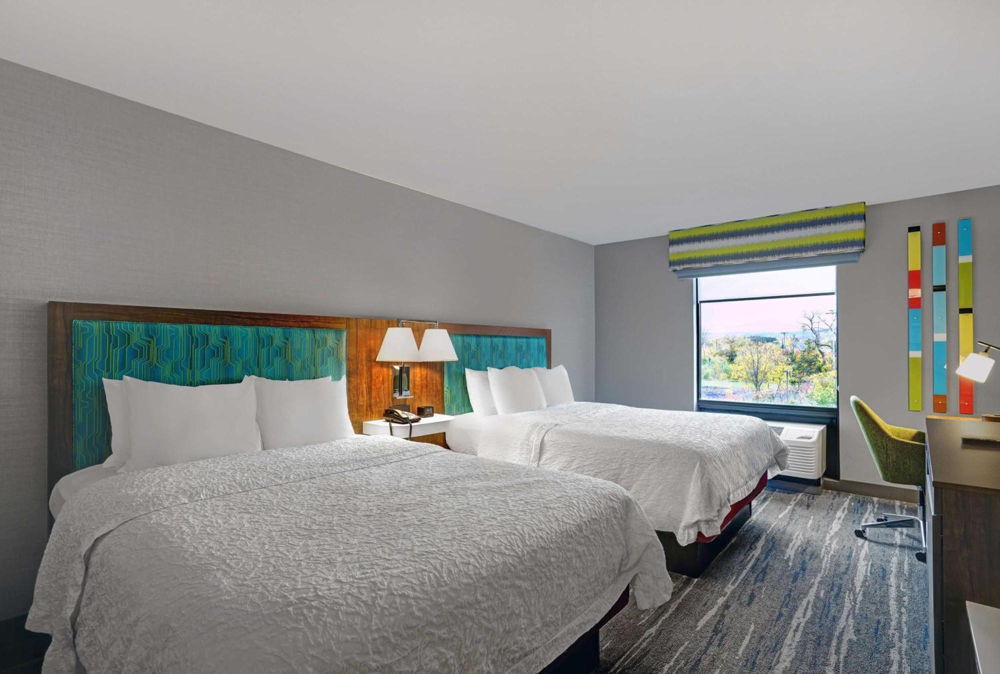 Hampton Inn Utica Eksteriør bilde